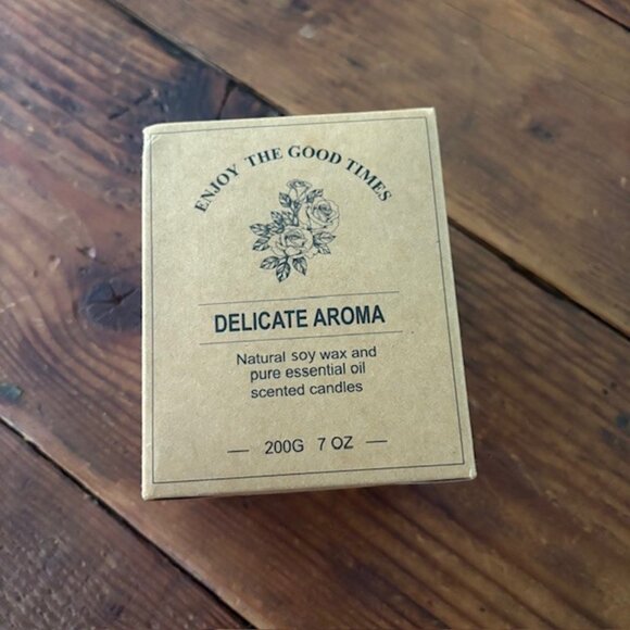 Enjoy The Good Times - Delicate Aroma Candle - Picture 2 of 2